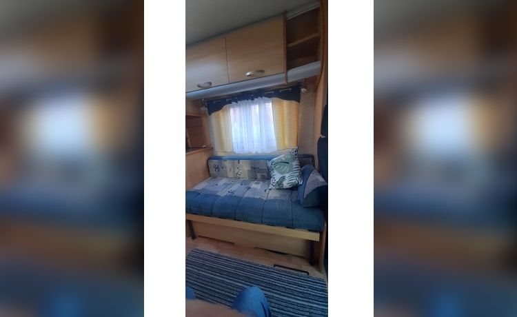 ROXIE – 2 berth Fiat Ducato Ace Motorhome