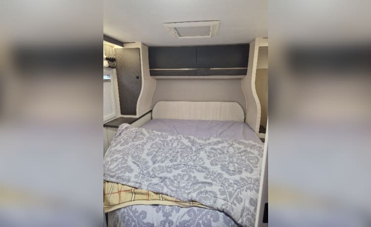Bijou – 4p Chausson semi-integrated from 2022
