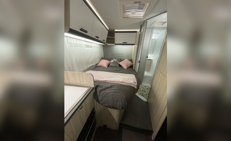 Alfie – 6 berth Sun Living semi-integrated from 2023