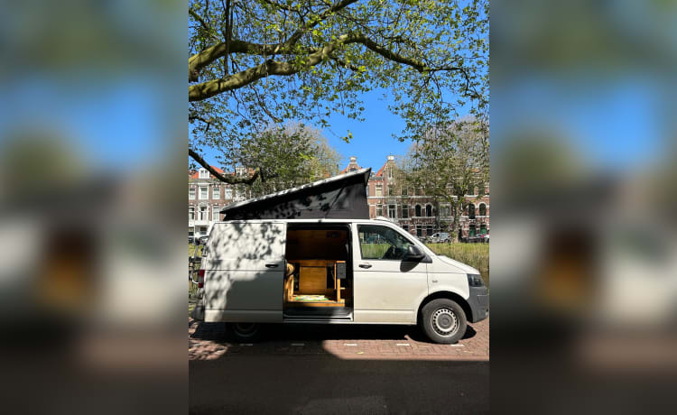 Volky – 3p Volkswagen campervan uit 2011