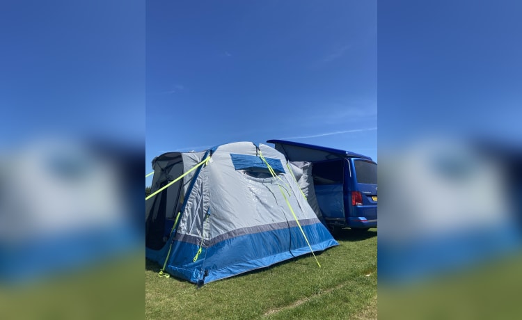 Kobie – 4 Berth High Spec & Fully Equipped VW Campervan with Camper King conversion