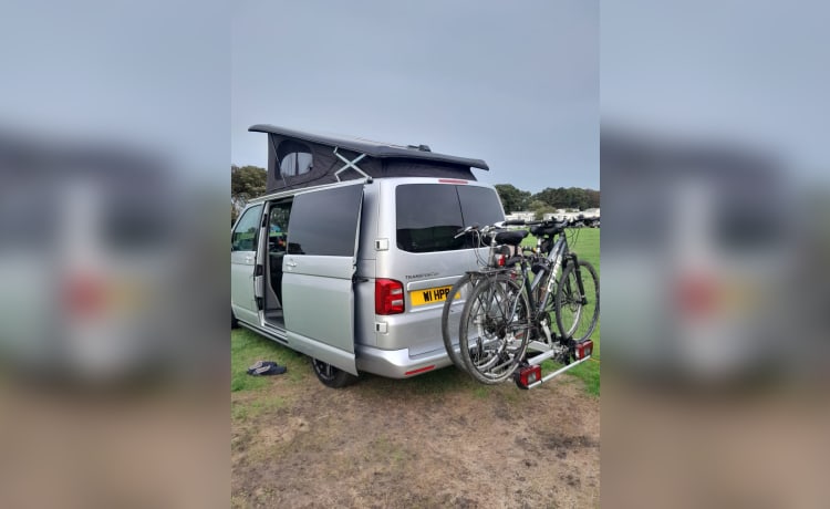 Billy – Onze prachtige fonkelende campervan