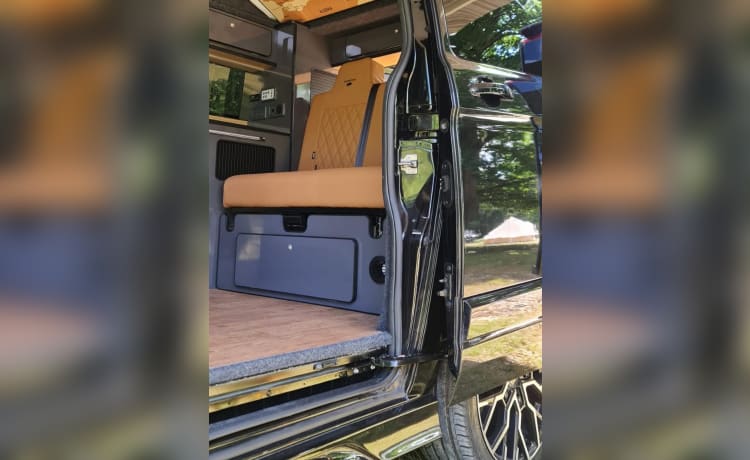 Transit Camper – 4 berth Ford campervan from 2018