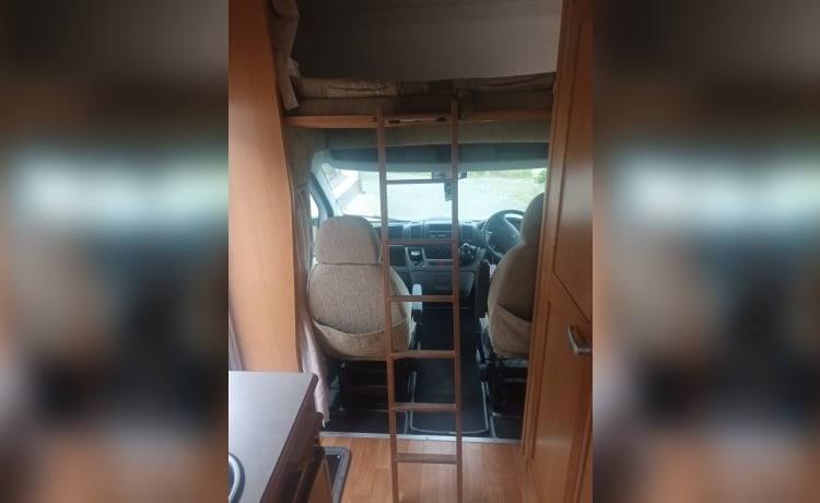 Ballymoney – Peugeot Boxer 2007 4 berth