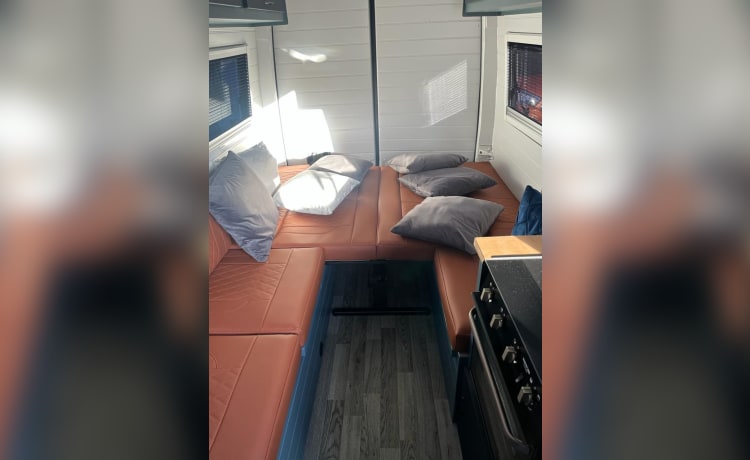 blitz – 3 berth Mercedes sprinter camper