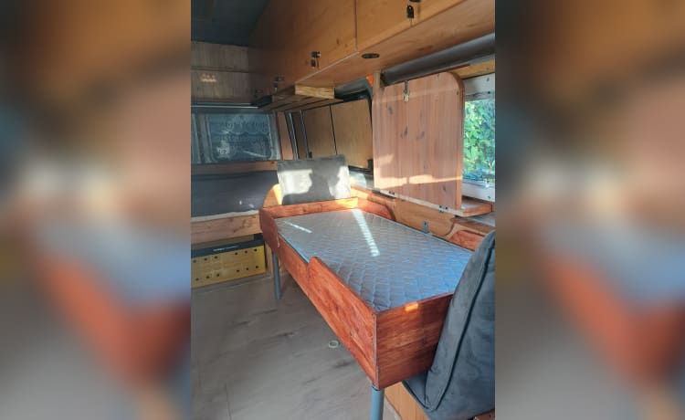 Ford transit 330l bus camper