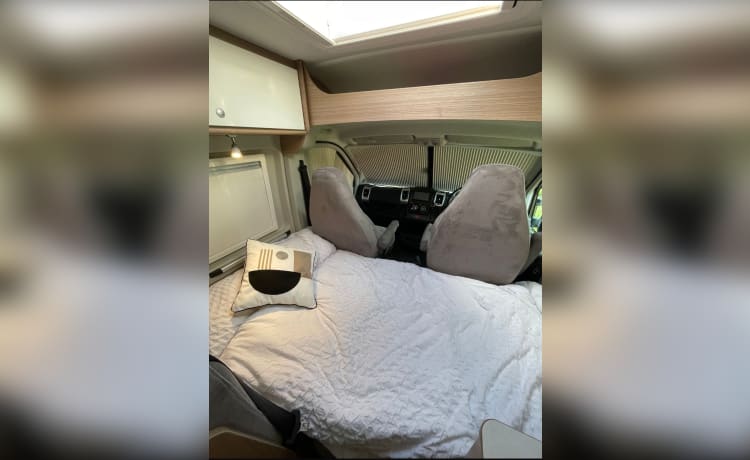 Kylie – 4 berth Fiat campervan (2021) 