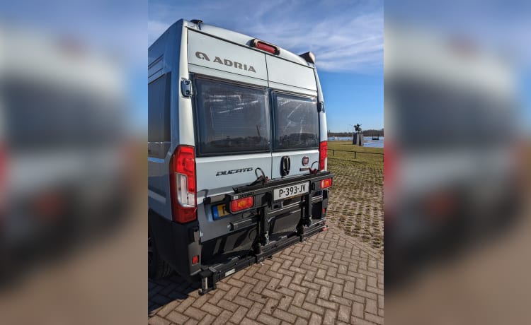 2p Adria Mobil Bus ab 2021