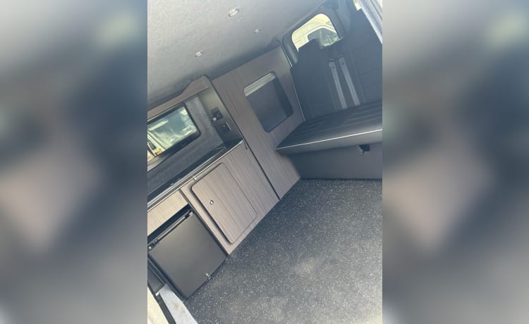 Jack  – 2 Berth Campervan