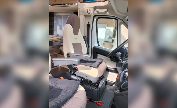 Le Pépère  – ADRIA MATRIX 670 SL 5 PLACES CG