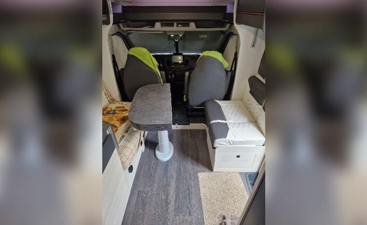 Bijou – 4p Chausson semi-integrated from 2022