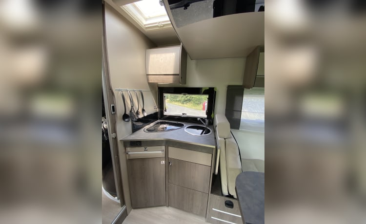 4p Chausson semi-integrated from 2020