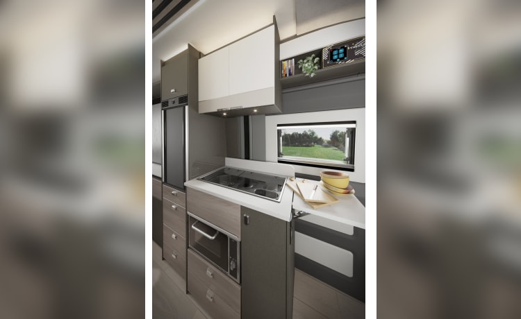 4 berth Luxury Swift Trekker X from 2024 - Insurance Included