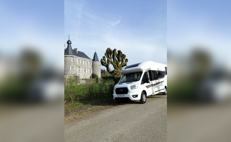 Ford s-integrated (neu) - ♥ - 5p - Wintercamper + kostenloses WLAN