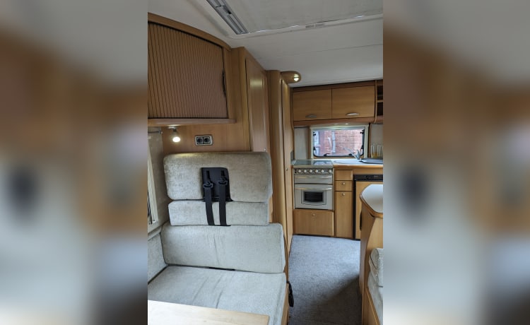 Millie – Family motorhome in great condition