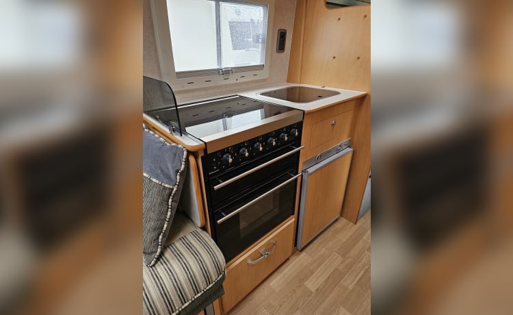 Jet – 4 berth Fiat Ducato (Devon Sahara) 2017