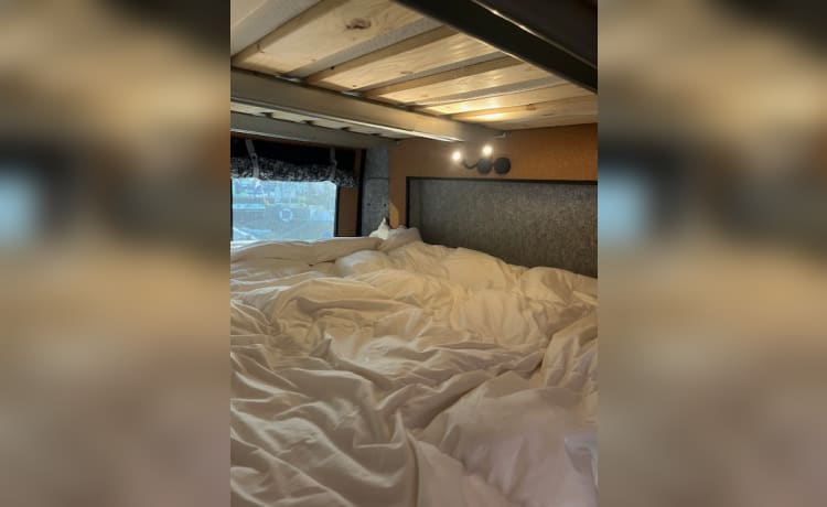 Blue'ie – Complete luxe gezins camper Peugeot Boxer