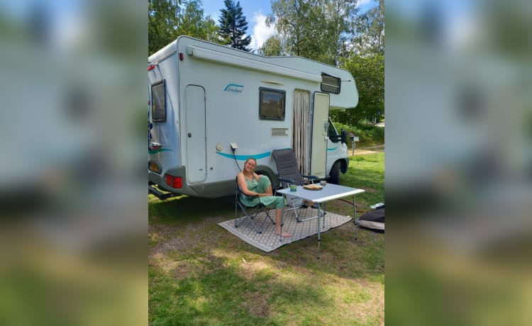 Compacte, gezellige Fiat alkoof camper