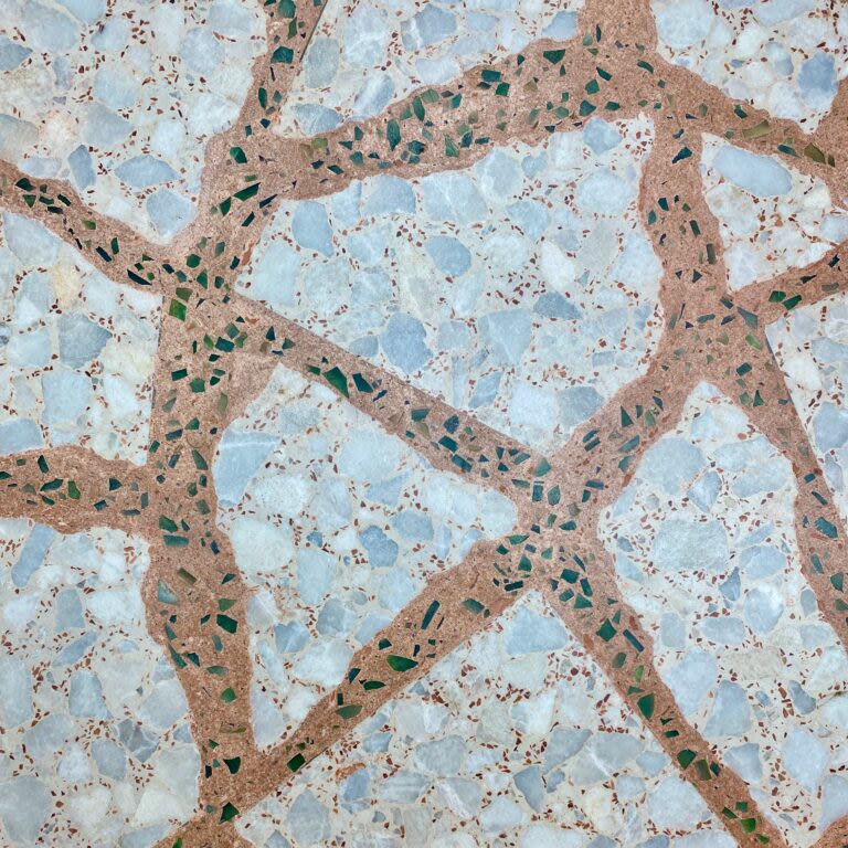 Mosaïque et granito