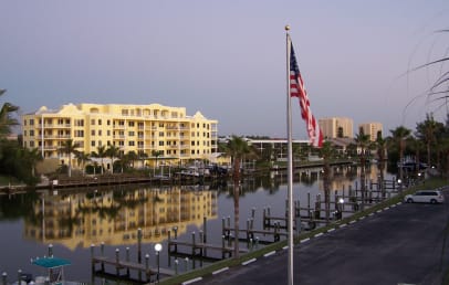 This is the only condo on Siesta Key that provides direct gulf and bay views