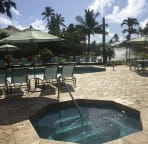 Villas Pool + jacuzzi
