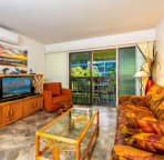 Flat Screen TV, DVD WiFi and Queen Sofa Bed