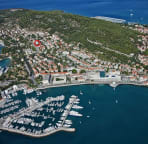 The best location to explore city and enjoy in active holiday