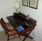 Computer Desk. High Speed Wifi and Wired Internet available. Free Long Distance