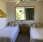 Second Bedroom with 2 twin beds