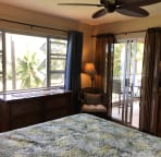 Master bedroom with access to lanai