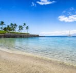 Another wonderful day at the Mauna Lani private beach club.