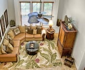 Morning Glory's soaring 20' ceiling creates an open and spacious atmosphere.
