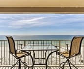 Balcony to eat, talk and enjoy