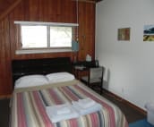 Bedroom with Queen Size Bed Sleeps Two