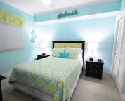 Guest Bedroom, Queen Sleep Number