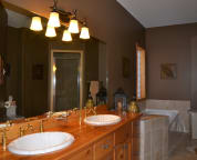 Master bedroom ensuite.