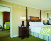 2nd Bedroom (with one bed option)