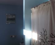 The full in suite bathroom for the queen lower level bath