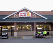 On-site convenience store for those bags of ice, snacks, milk, fishing bait and souvineers