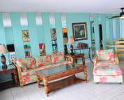 Large living area with Queen sofa sleeper
Cabana Club Unit 305