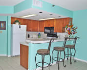 Breakfast bar
Cabana Club Unit 305