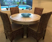 Breakfast Nook - Overlooks Swimming Pool