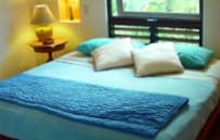 The twin beds may
be joined to make a king bed