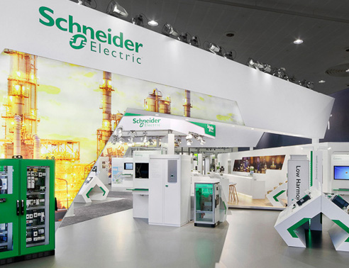 FUTURE GATES  | SCHNEIDER ELECTRICS<br />HMI HANNOVER UND <br />INTERSOLAR MÜNCHEN