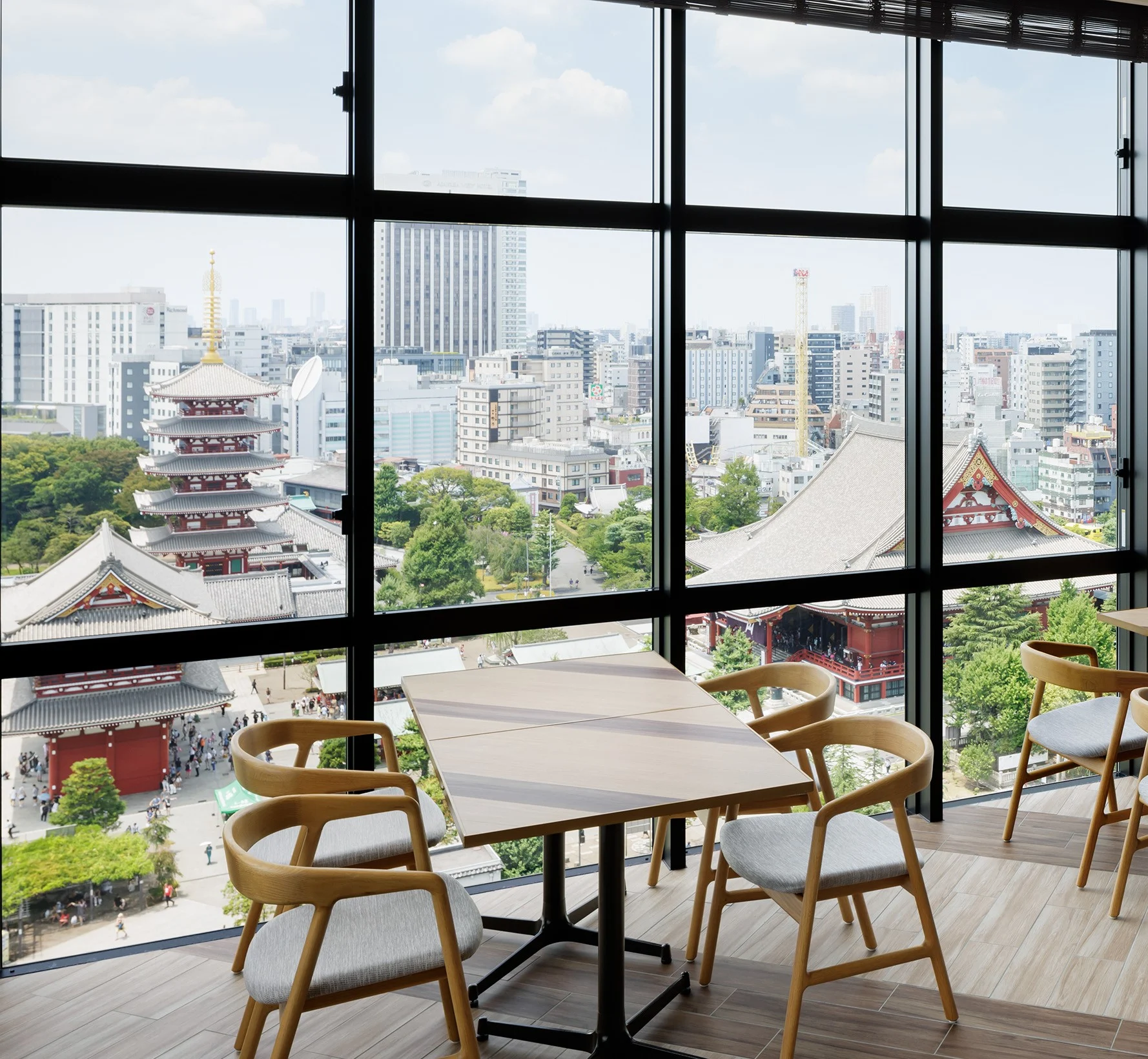 omo3_asakusa_015_トリミング