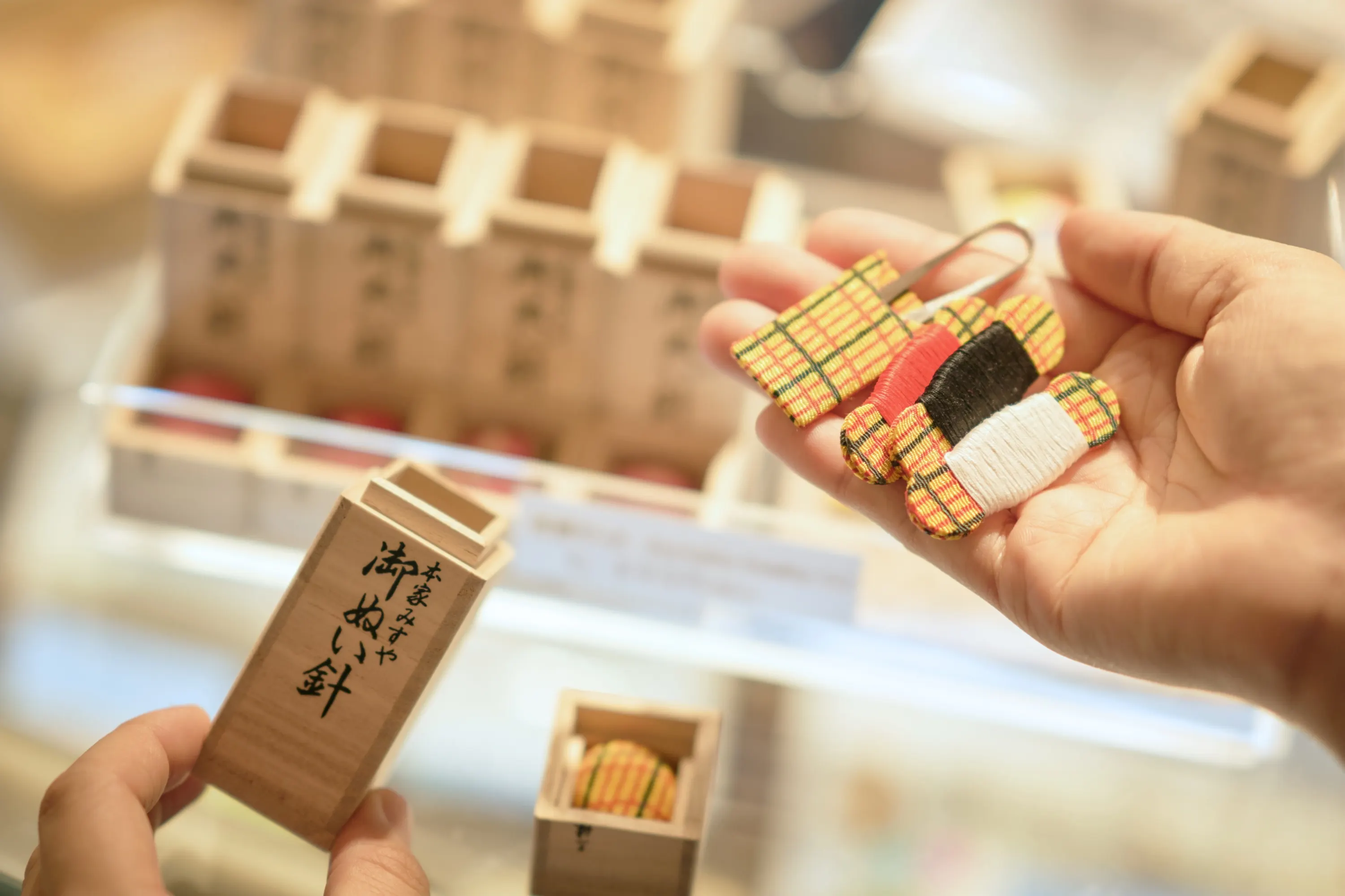 京町さんぽを楽しむ冬のひとり旅 - OMO5京都三条 | 星野リゾート【公式】
