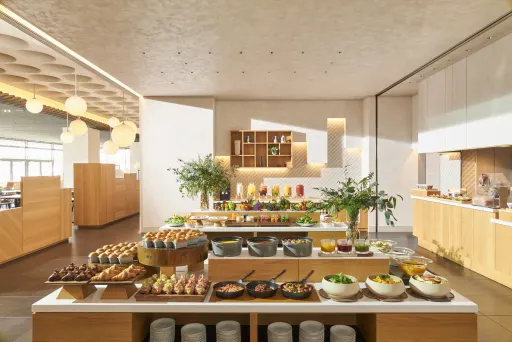 OMO7大阪_朝食ビュッフェ_全景_