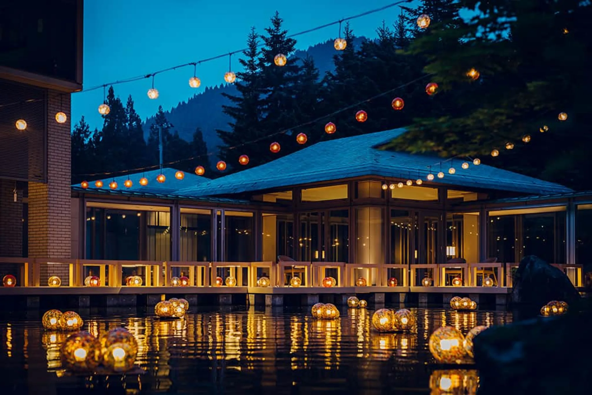 津軽四季の水庭 - 界 津軽 | 星野リゾート【公式】