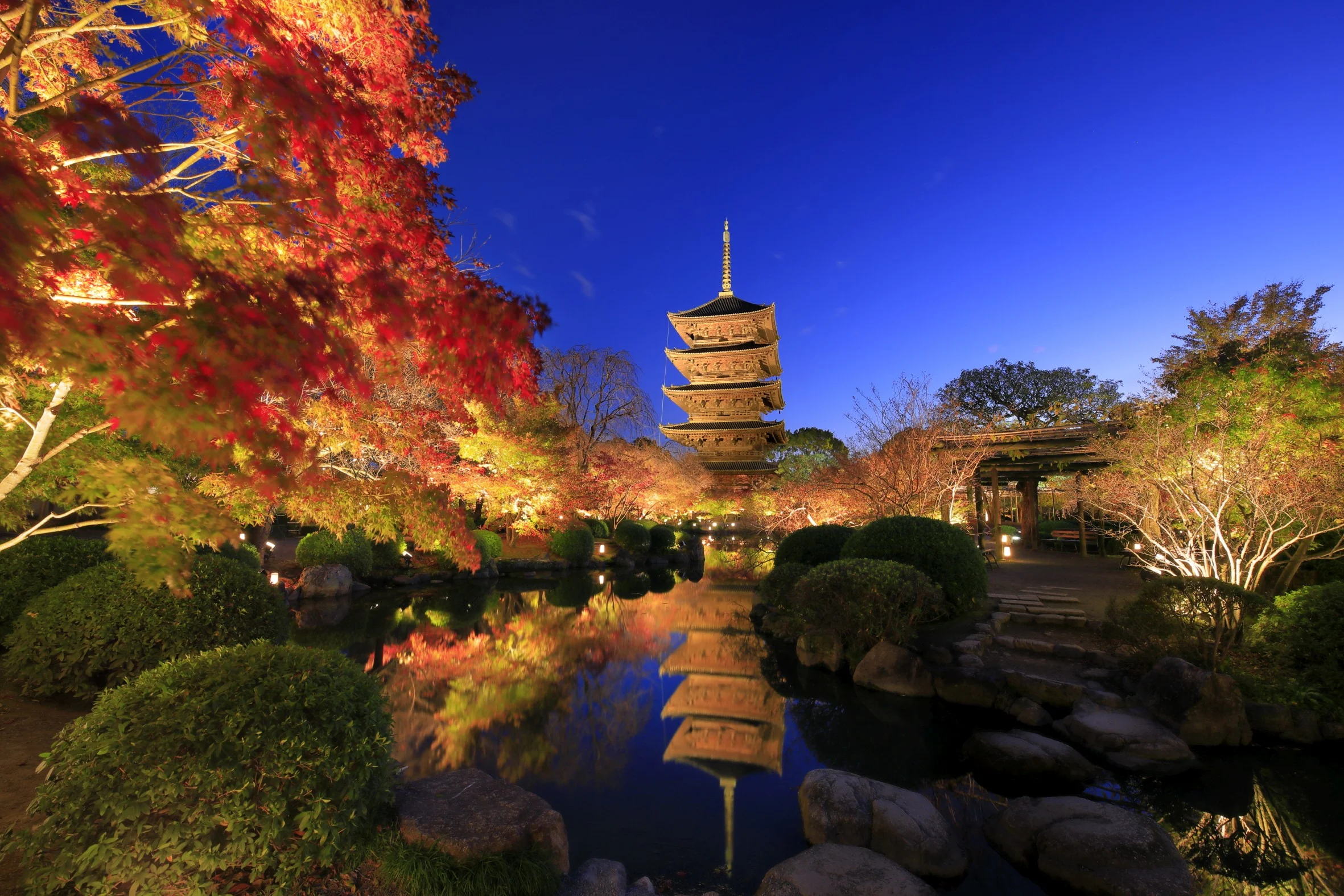 世界遺産「東寺」を巡る秋の京都ひとり旅 - OMO3京都東寺 | 星野