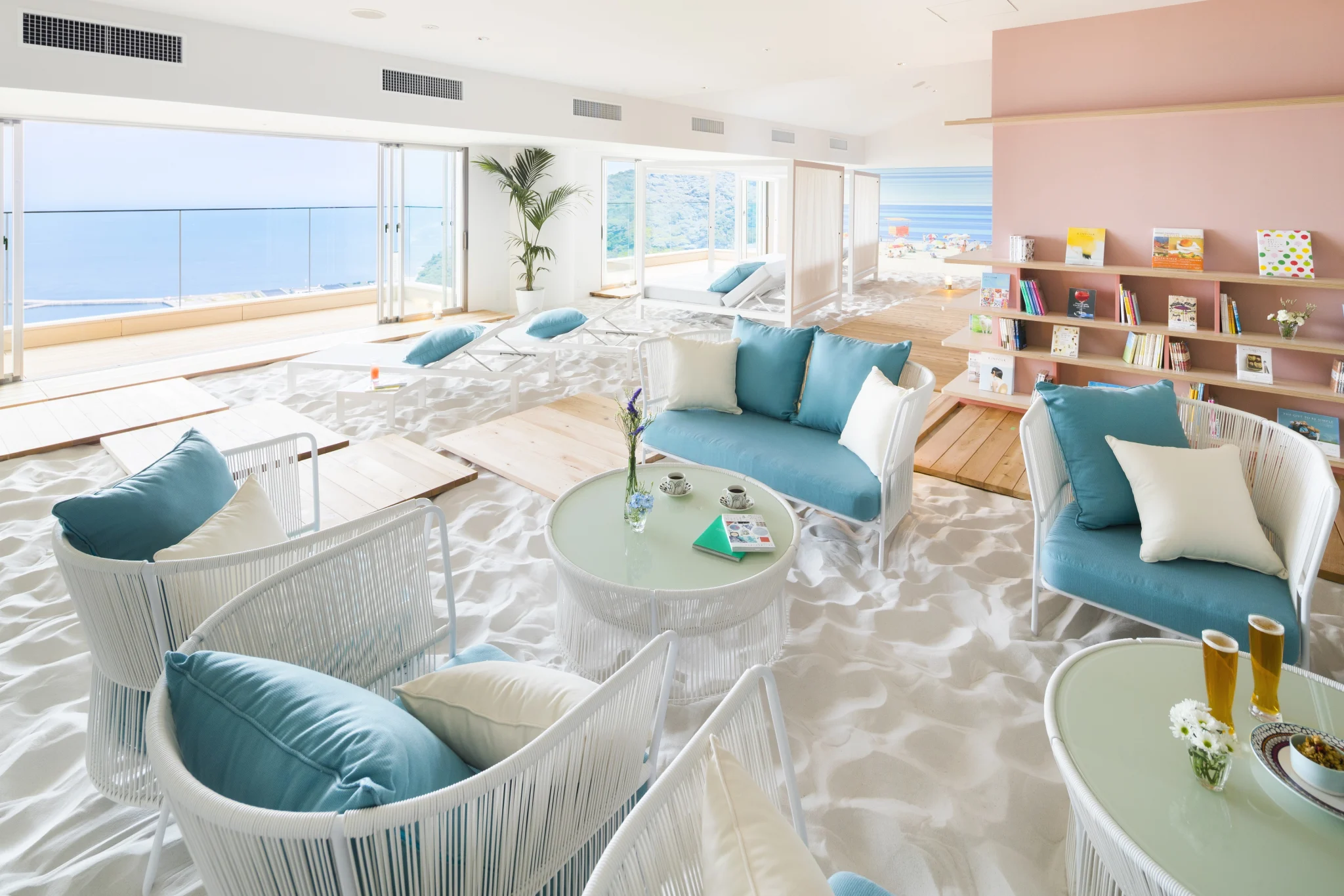 リゾナーレ熱海 Books&Cafe